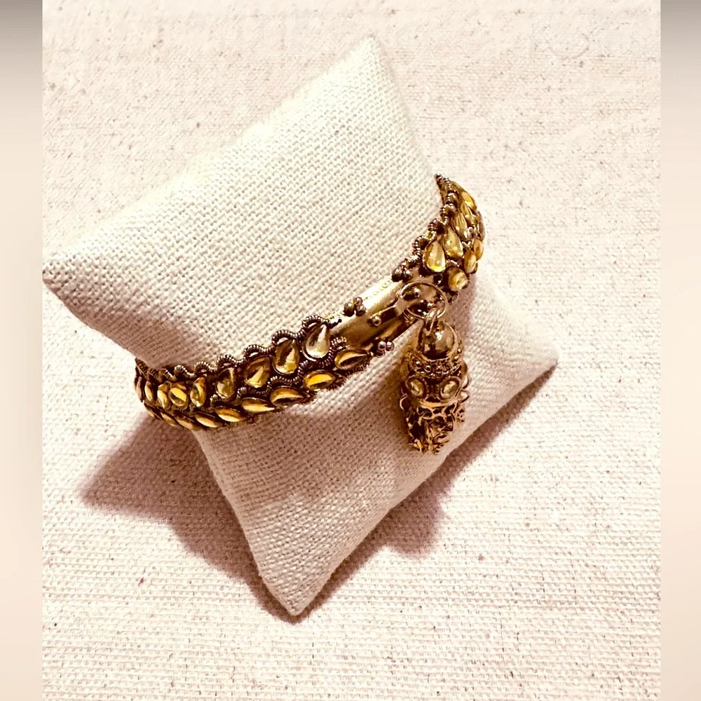 Vintage | Bracelet | Vintage Indian Kundan Tassel Bracelet | Gold Metal